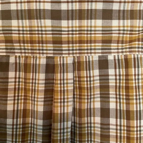 Carhartt Plaid Button Up Short Sleeve Shirt - Picture 6 of 10